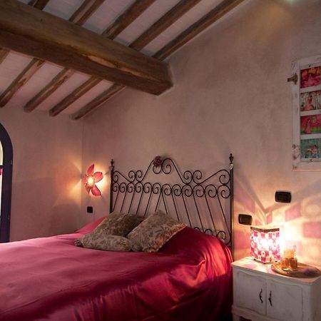 La Casina Di Cioccolata Bed & Breakfast Barberino Val d'Elsa Bagian luar foto